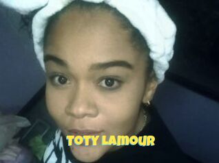 Toty_Lamour
