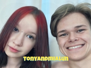 Tonyandmialun